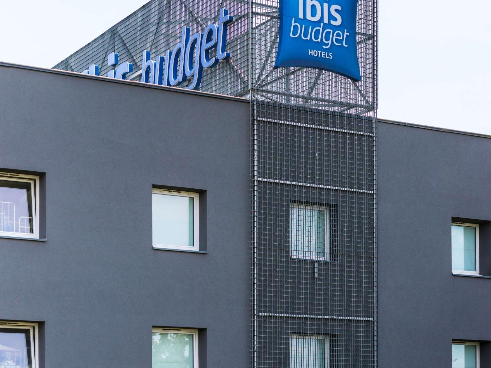 Hotel Ibis Budget Sarrebourg Buhl Exterior foto