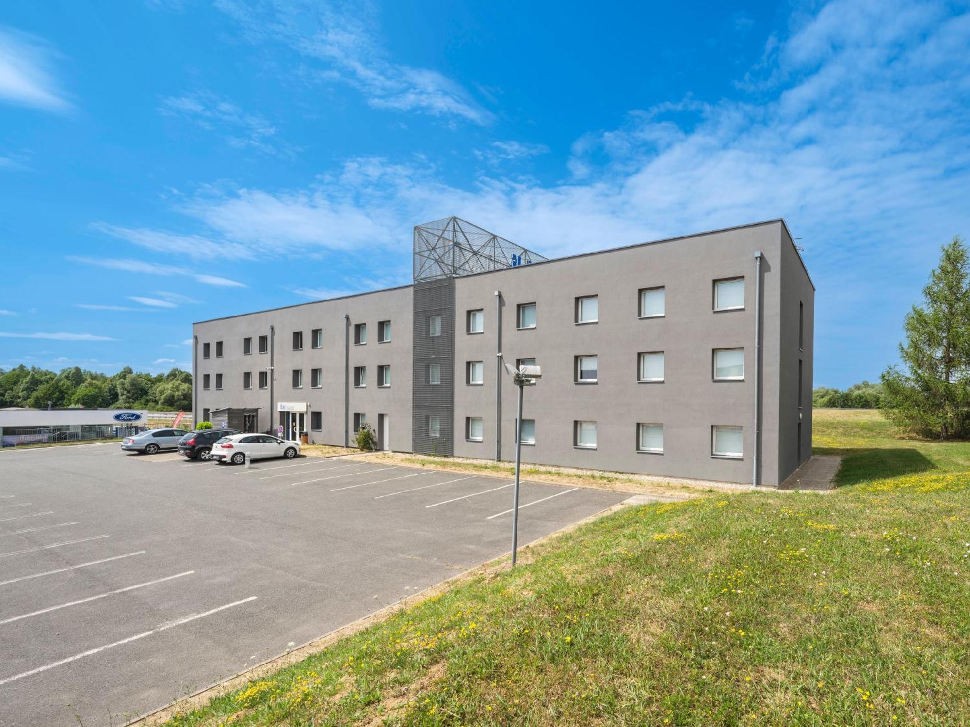 Hotel Ibis Budget Sarrebourg Buhl Exterior foto